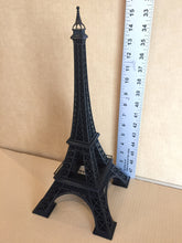 15.6 inch tall Eiffel Tower printed in one go